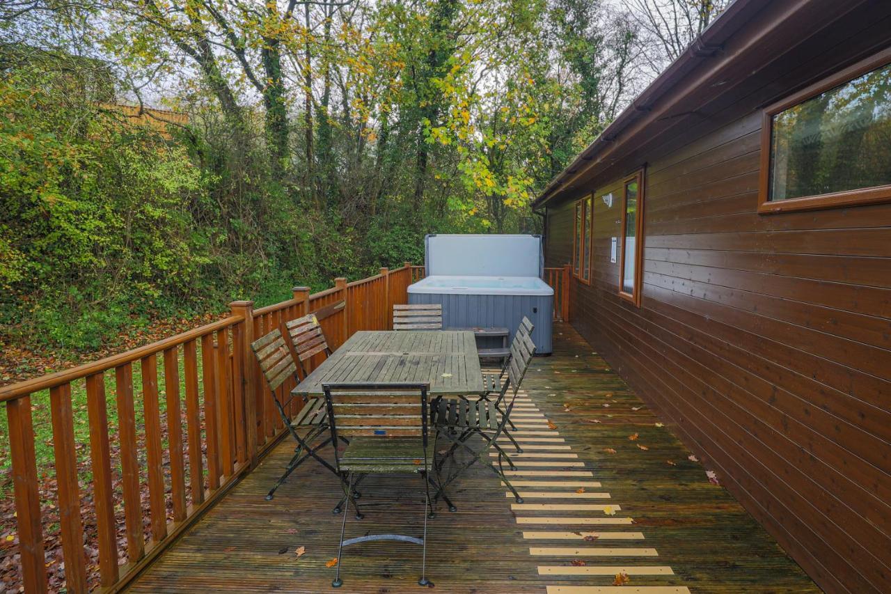 Charming Copse Corner Lodge - Spa Resort - Devon Chudleigh Kültér fotó