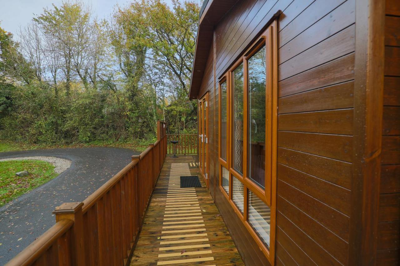 Charming Copse Corner Lodge - Spa Resort - Devon Chudleigh Kültér fotó