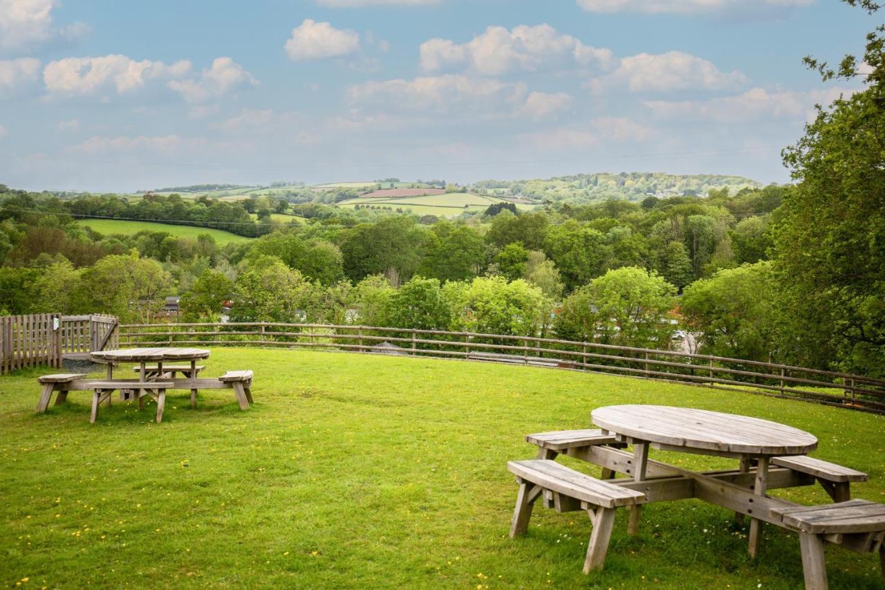 Charming Copse Corner Lodge - Spa Resort - Devon Chudleigh Kültér fotó